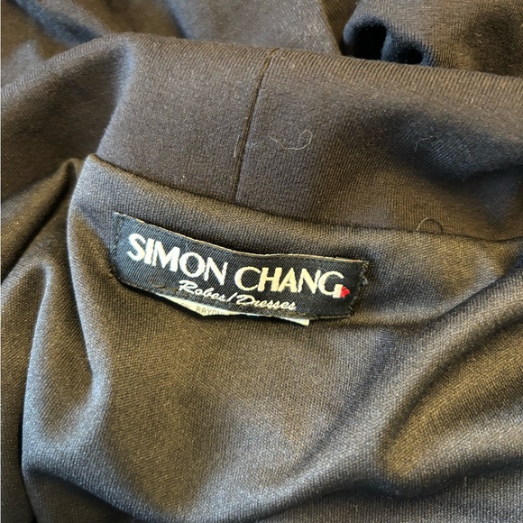 Simon Chang Black, Orange, White Long Sleeve Abstract Dress - Picture 6 of 7